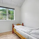 Gorgeous In With Kitchen