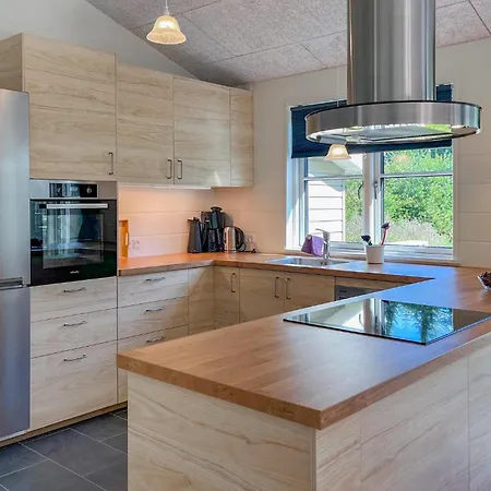 Beautiful Home In Ebeltoft With Sauna Casa vacanze *